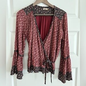 Faherty Bell Sleeve Wrap Blouse Red Black Size S